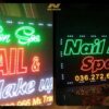 Biển vẫy LED thu hút ánh nhìn khách hàng